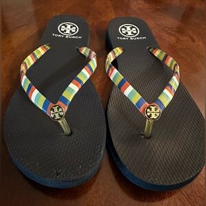 Tori Burch woman’s flip flop.